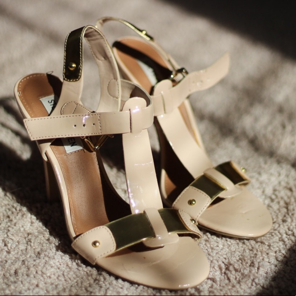 nude heeled sandals